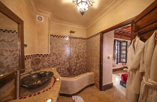 Medina Hotel | Very Central Marrakech Riad With 2 Pools, One Heated & Very Friendly Staff