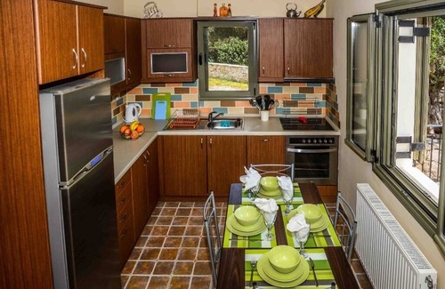 Antipata Apartment | Very clean, self catering 2 bedroom apartment