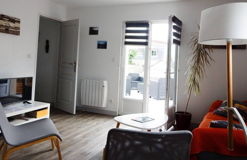 Montreuil-sur-Maine House | Very comfortable comfortable cottage in the heart of a village near Mayenne.