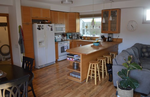 Santa Ana Heights House | Very Large Quiet 1 Bed/1 Bath Private Apt.- Newer w/Many Amenities Near Beaches