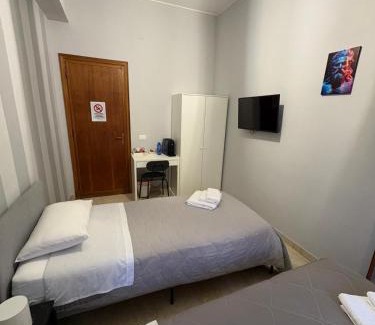 Messina House | Vespro Guest House