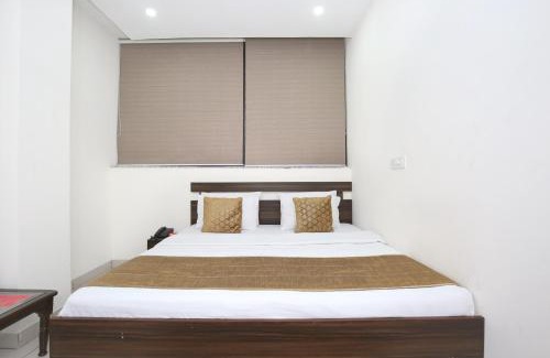 Sector 45 Hotel | Via Mayank Palace
