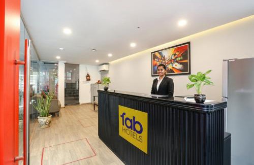 Pitampura Hotel | Via Roseman - Pitampura