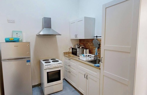 Gzira Apartment | Vibrant One Bedroom Apartment at Manoel Island