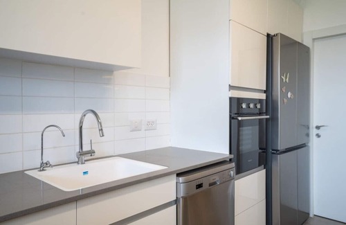 Nahariya Apartment | Vibrant Seaside Stay with Balcony