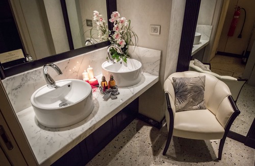Barriera Vecchia-San Giacomo Hotel | Victoria Hotel Letterario