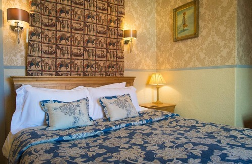 Bont Newydd Bed & Breakfast | Victoria House Room Only Accommodation