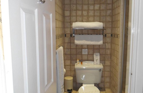 Bont Newydd Bed & Breakfast | Victoria House Room Only Accommodation