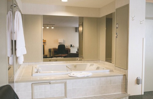 Flin Flon Hotel | Victoria Inn Flin Flon