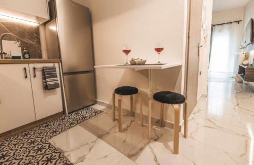Kozani Apartment | Victoria's Aura I