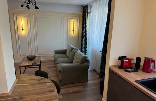 Old City Apartment | Victoria Square Central