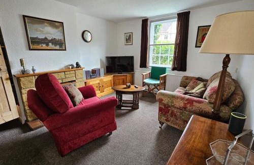 Stony Stratford House | Victorian Cottage in Stony Stratford Centre