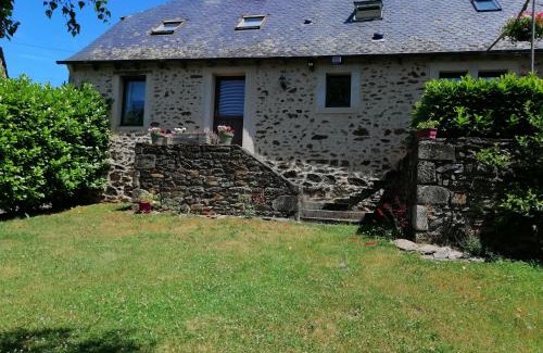 Saint Martial Entraygues House | Vieille grange rénovée