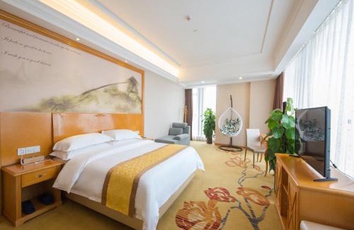 Tongliang District Hotel | Vienna 3 Best Hotel Chongqing Tongliang Qianneng Building