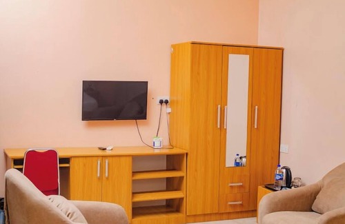 Ekpoma Apartment | Vienna City Pub Hotel and Apartment