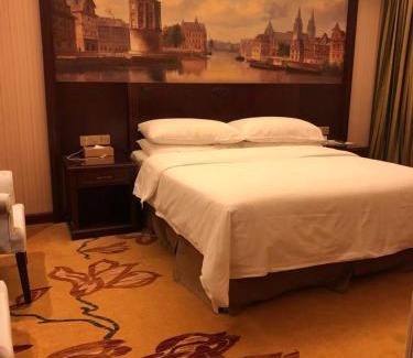 Dalingshan Hotel | Vienna Hotel Guangdong Donguan Daling Mountain Sports Park