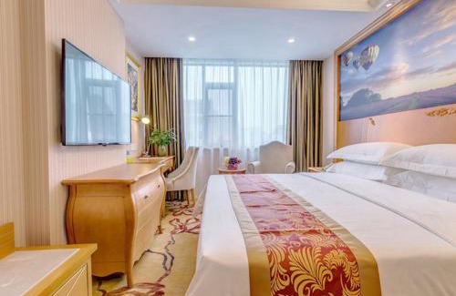 Guilin City Centre Hotel | Vienna Hotel Guilin AIrport Road Rongshan