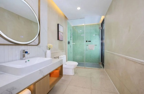 Futian CBD Hotel | Vienna International Hotel Ma 'an Metro
