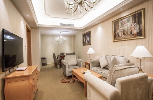 Qiannan Hotel | Vienna International Hotel Guizhou Weng'an Qilong Binfen Moer City