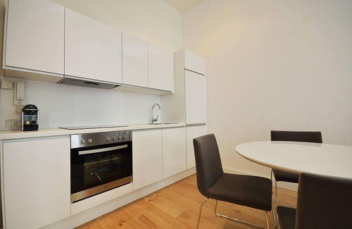 Sachsenhausen Apartment | Vienna Residence Frankfurt, Schweizer Platz #6083