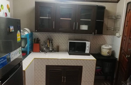 Vientiane House | Vientiane capital, 4mins walk to Patuxay &Shopping