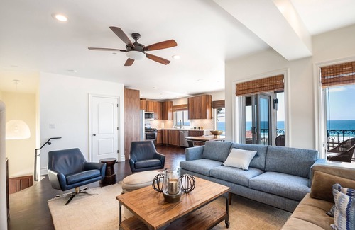 The Strand Apartment | View, View, Comfort and Stlye