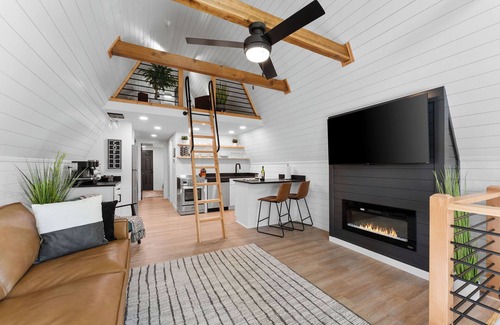 Lampe House | Views! Lux A-Frame w/Private Hot Tub and Fire Pit. King Beds!