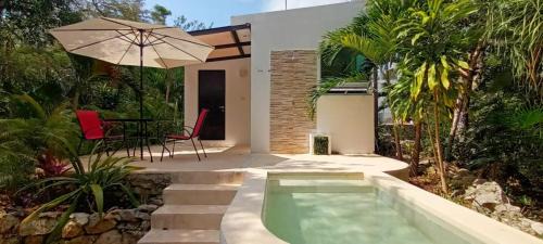 Tulum City Center House | Viila Ixchel jungle pool