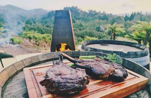 Kaiata Cabin | Viking Hut Thor Set Amid Rainforest w/Hot tub