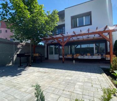 Mamaia-Sat Villa | Vila Ammos Mamaia 120 Metri De Plaja