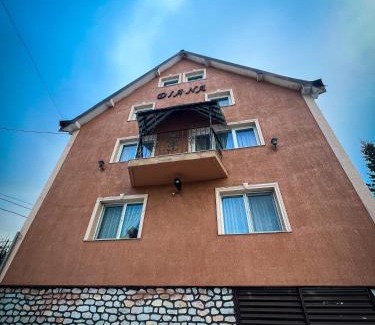 Vartop House | Vila Diana