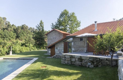 Casteloes House | Vila Fumeiro