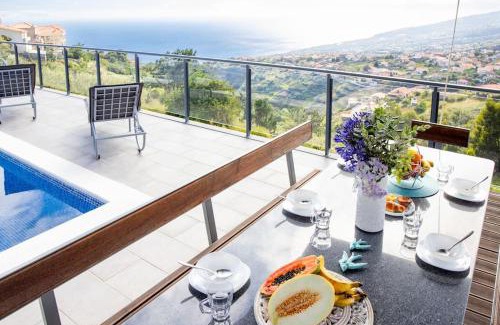 Calheta Villa | Vila Indigo
