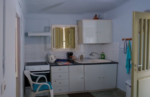 Kini House | VILA "INSPIRATION" - ON KINI BEACH. House with garden & free parking -sea view