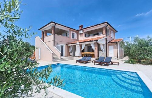 Peruski Villa | Vila Javor