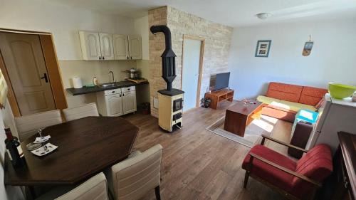 Central Serbia Apartment | Vila Lipov Hlad Rajac