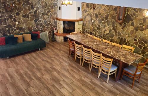 Cartisoara House | Vila Luca's