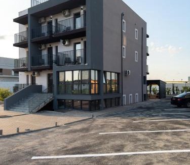 Baile Felix House | Vila Marbo