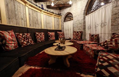 Moscopole Hotel | Vila Strugu