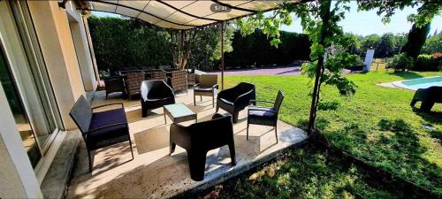 Chamaret Villa | Villa élégante à Chamaret avec piscine privée