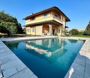Cassano d'Adda Apartment | Villa 1