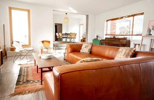 Yucca Valley Villa | Villa ∙ 2 bedrooms ∙ 4 guests