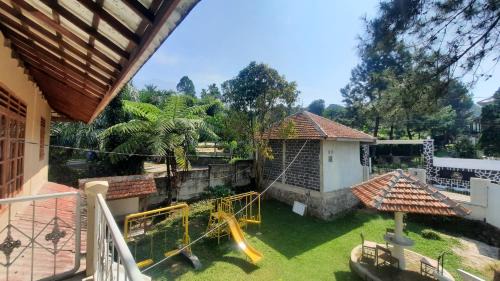 Cicurug Villa | Villa 3F cimelati