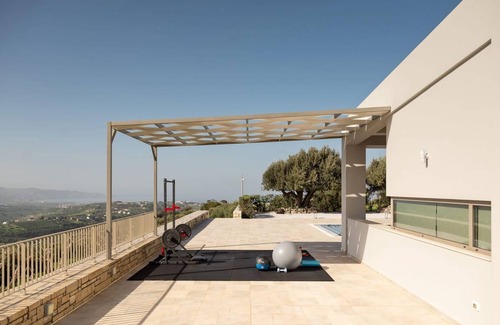 Archanes Villa | Villa ∙ 5 bedrooms ∙ 10 guests