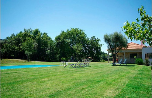 Fornelos Villa | Villa ∙ 6 bedrooms ∙ 14 guests
