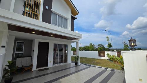 Kampung Batu Batu House | Villa 63 3Bedroom 8pax