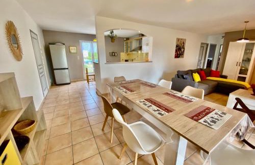 Vogue Villa | Villa 6p, 3ch avec grand jardin clos, clim, village classé de Vogue