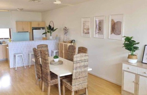 Normanville Villa | Villa 92 South Shores Resort - Executive style with lagoon view!