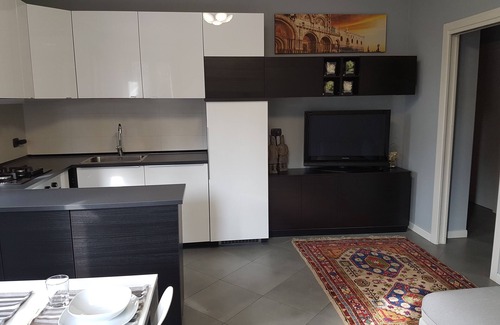 Marghera Apartment | Villa Ada 2 - Comfort 10 minutes from Venice