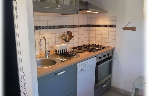 Vic-la-Gardiole Villa | Villa AdrYvone 2 * T3, air-conditioned, 3 km from the sea, between Sète and Montpellier